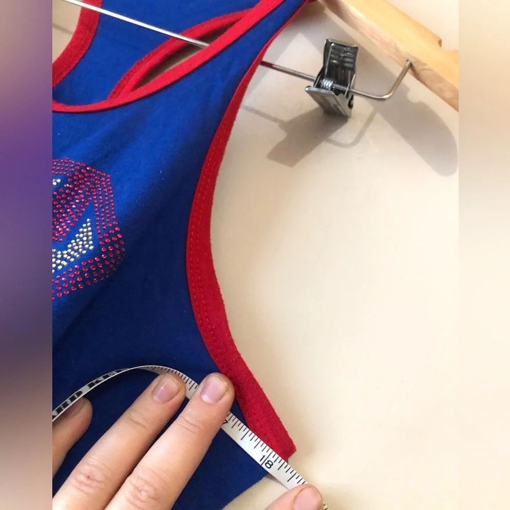 5/$15 • Superman Tank Top - Picture 3 of 3